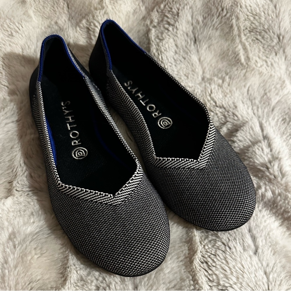 Rothy’s Size 10 Flat Grey Bird Round Toe